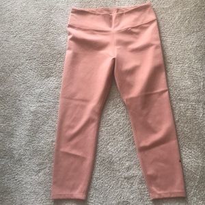 Size large Nike capri tights